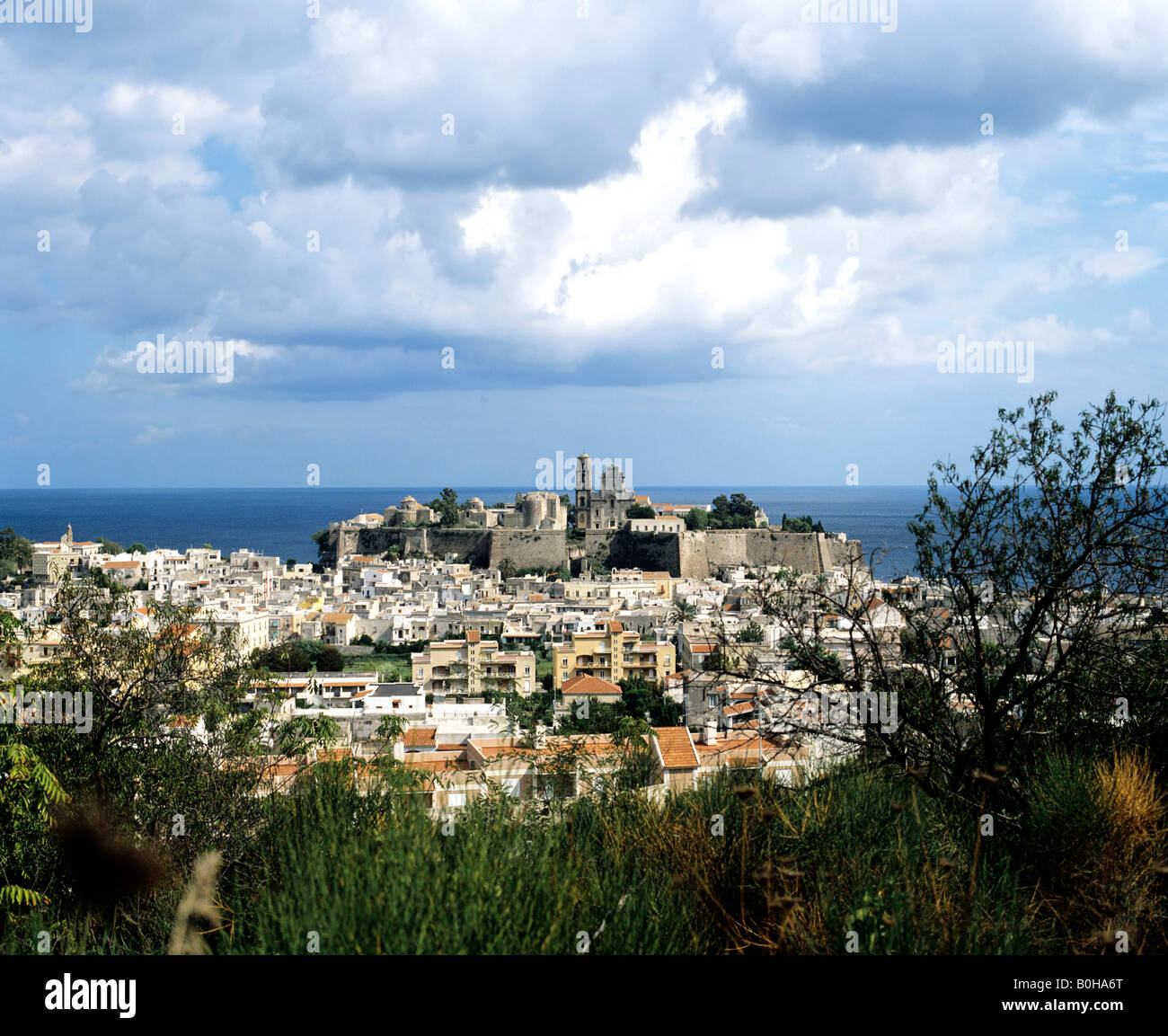 Lipari castle hill, Isole Eolie, in Sicilia, Italia Foto Stock
