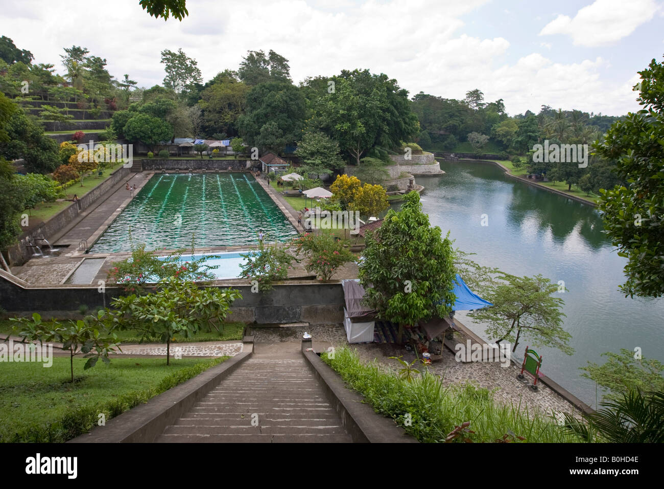 Complesso di acqua, Grandi indù e musulmani, tempio di Taman Narmada, Isola di Lombok, Lesser Sunda Islands, Indonesia Foto Stock