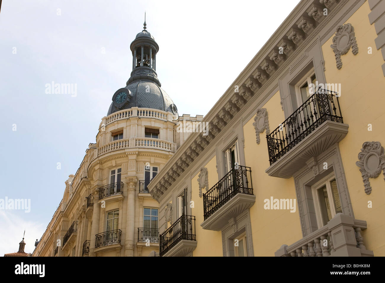 Ornati in facciate di edifici nel centro storico di Zaragoza, Saragozza, Aragona, Spagna Foto Stock