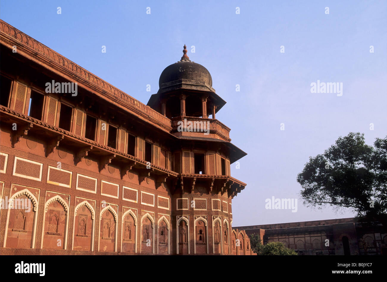 Il palazzo Jahangir all'interno del Forte Rosso, Agra IN Foto Stock