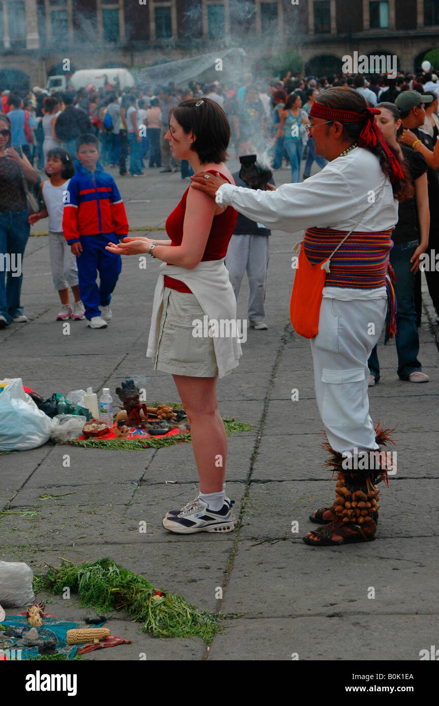 Antico rituale di guarigione Zocalo di Città del Messico Azteca azteca Foto Stock