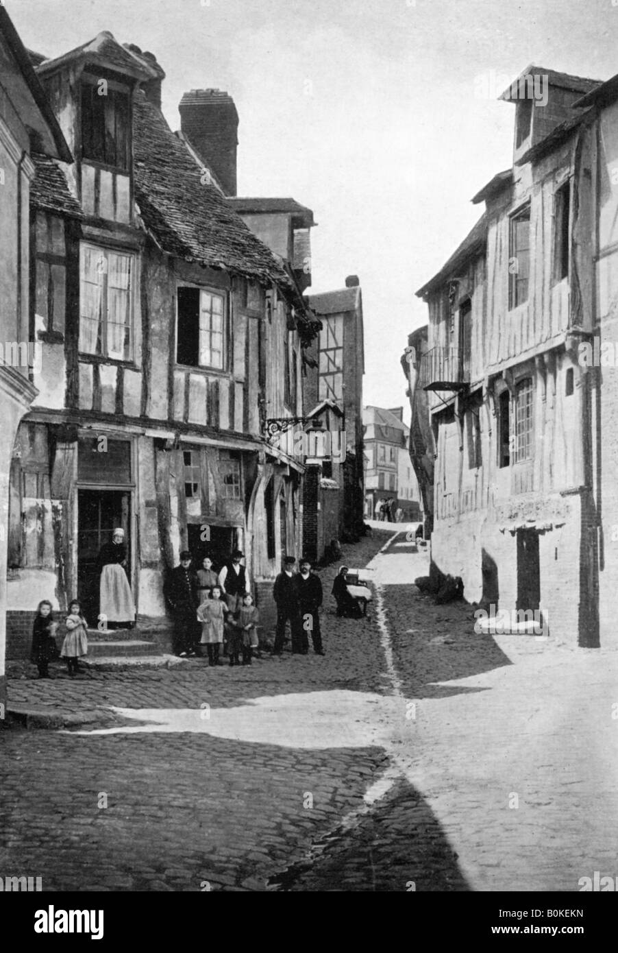 La Normandia Street, 1908-1909.Artista: Benn & Cronin Foto Stock