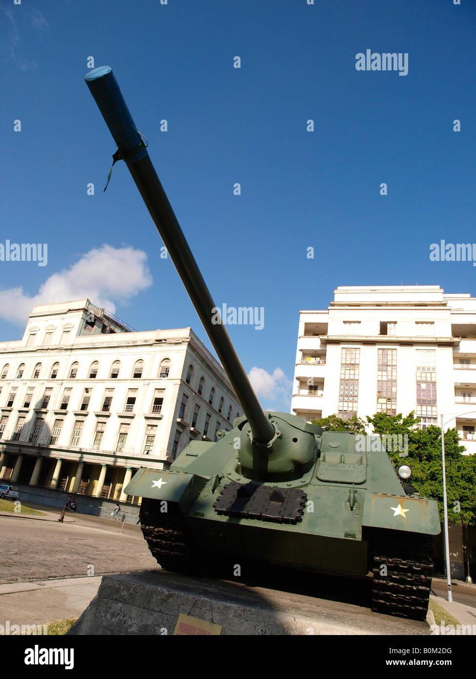 SAU -100 serbatoio sovietico, Museo de la Revolucion, Havana, Cuba Foto Stock