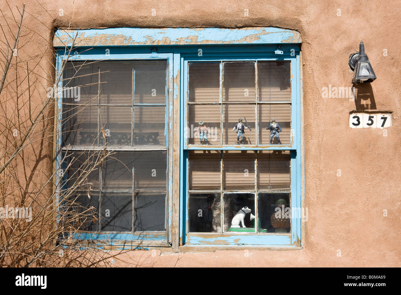 Vecchio adobe architettura, Santa Fe Foto Stock