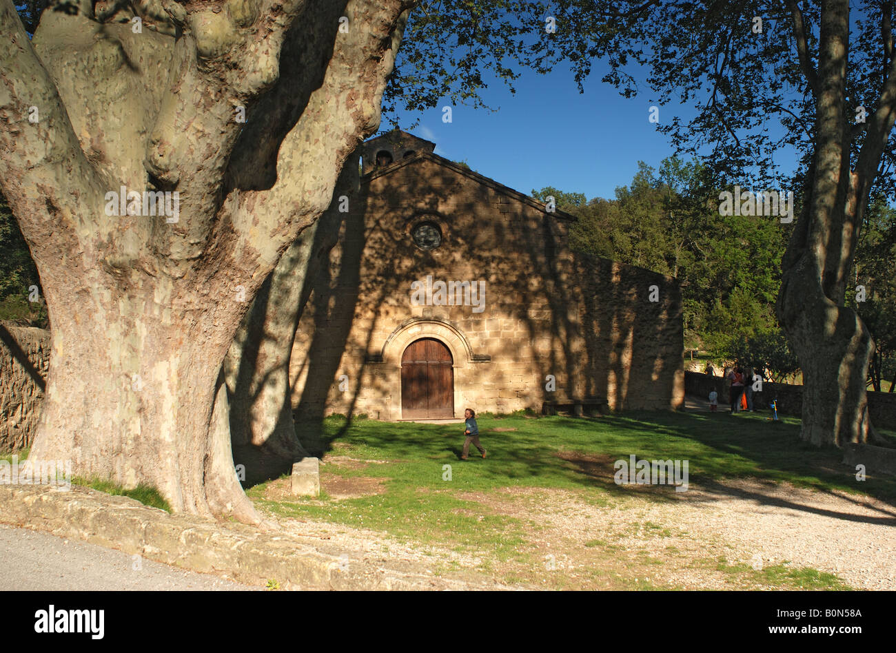 Chiesa di Vaugines Foto Stock