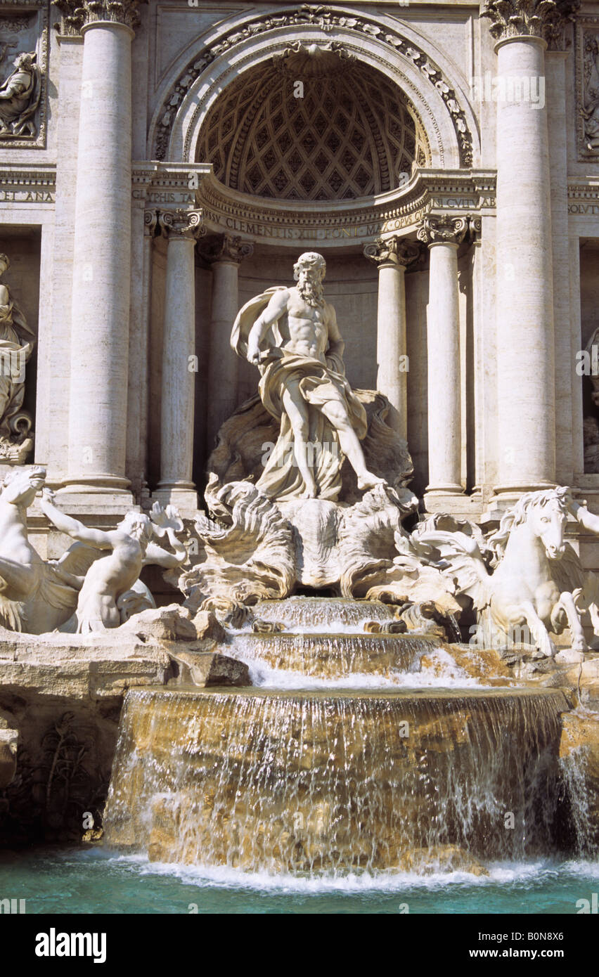 Rome fontana di trevi poseidon immagini e fotografie stock ad alta  risoluzione - Alamy