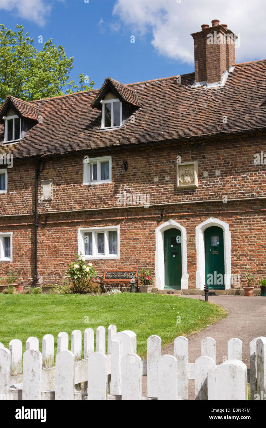 Alms case Friern Barnet, Londra Foto Stock