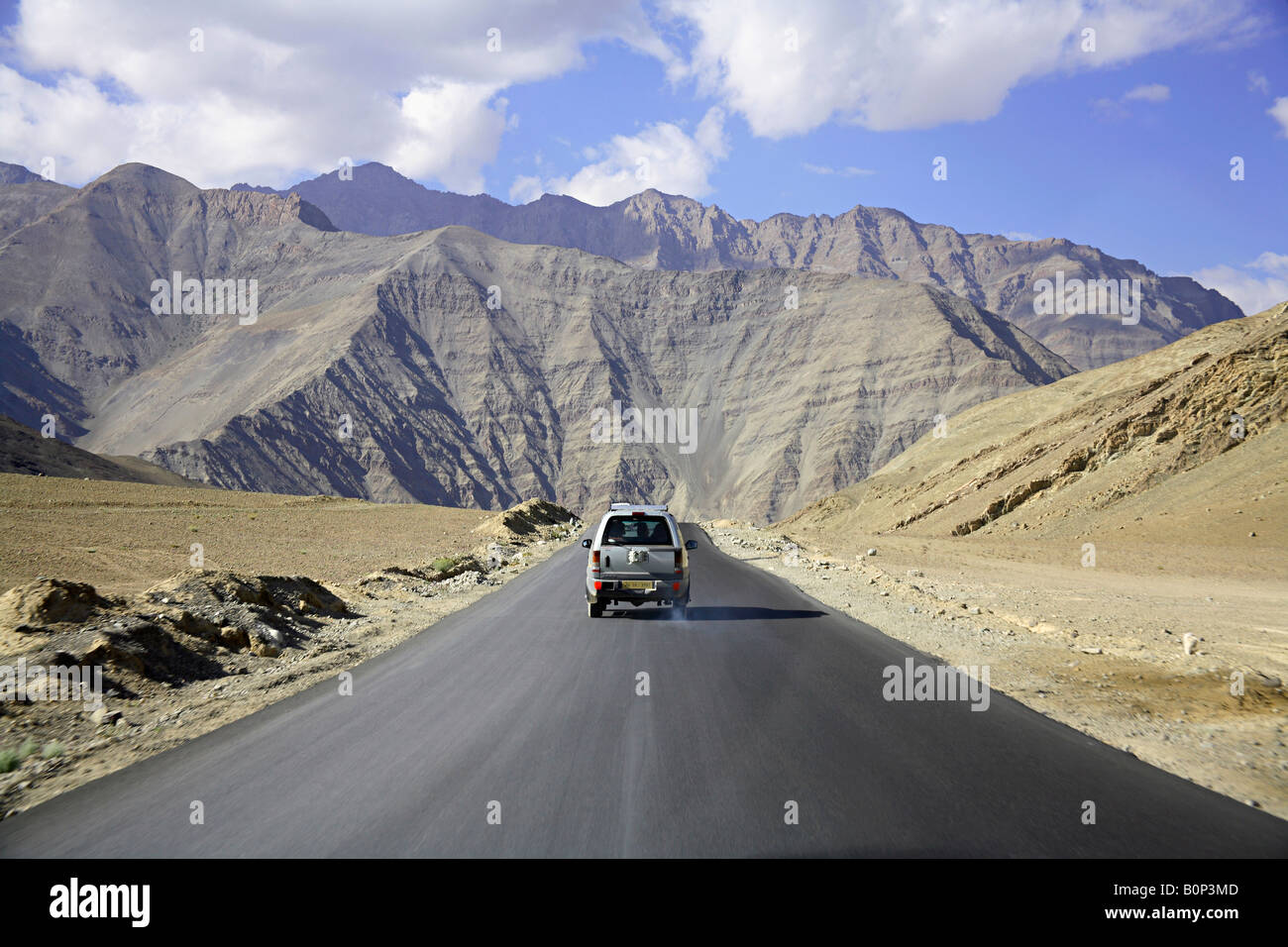 Modo di Kargil da Leh Ladakh, India Foto Stock