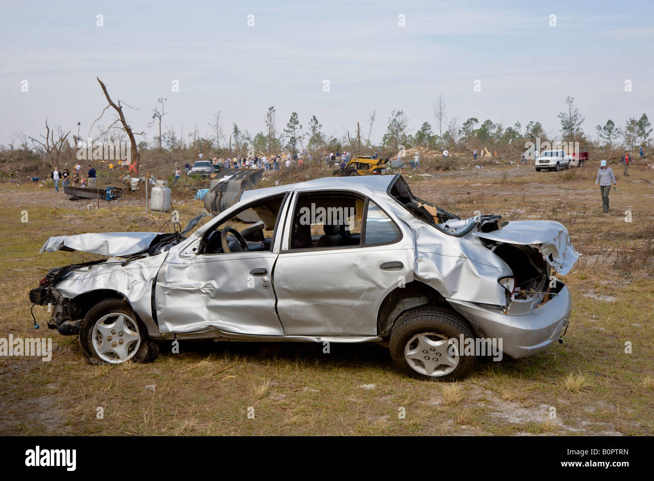 Auto distrutta dal tornado mortale al Lago di Mack, Florida Foto Stock