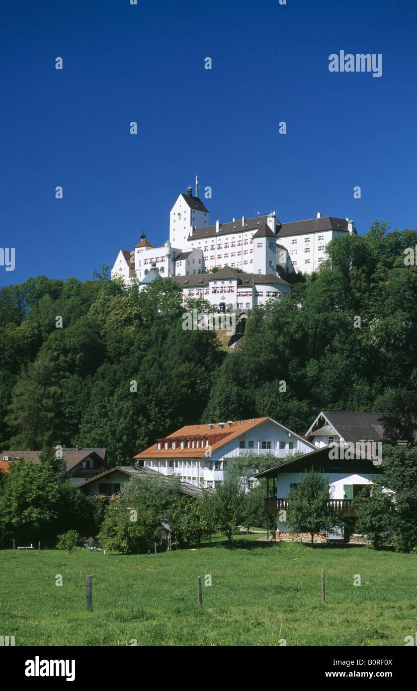 Castello Hohenaschau, Aschau, Priental Valley, Chiemgau, Baviera, Germania Foto Stock