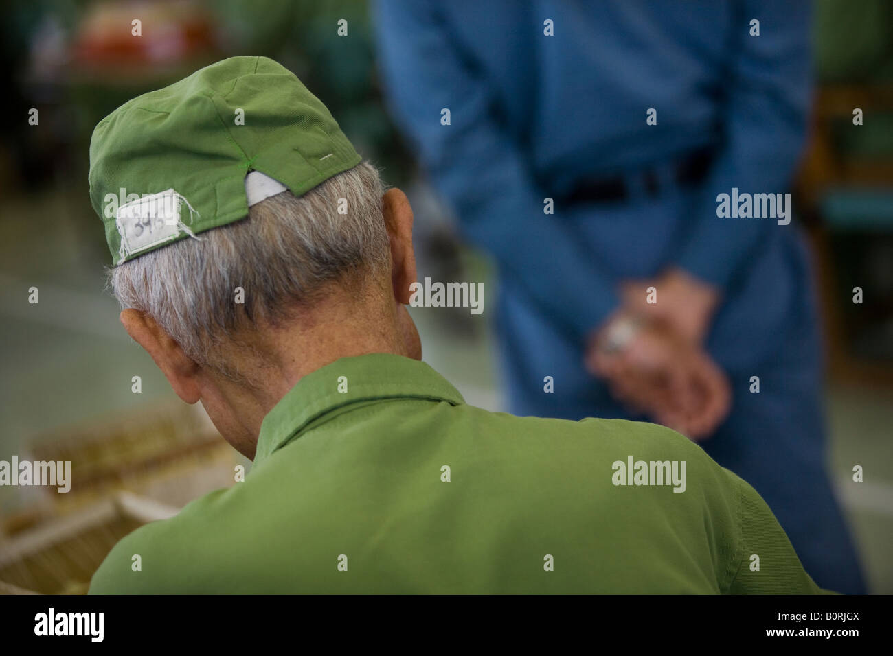 Anziano pensionato prigionieri, Onomichi prigione, Giappone 19 Maggio 2008 Foto Stock