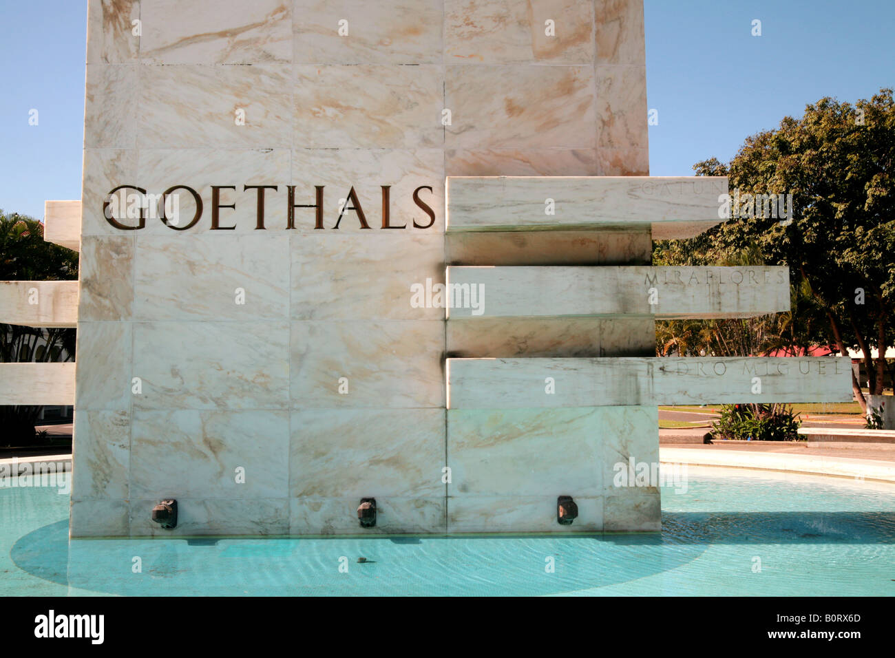 Monumento Goethals presso il Canale di Panama Edificio Amministrativo Foto Stock