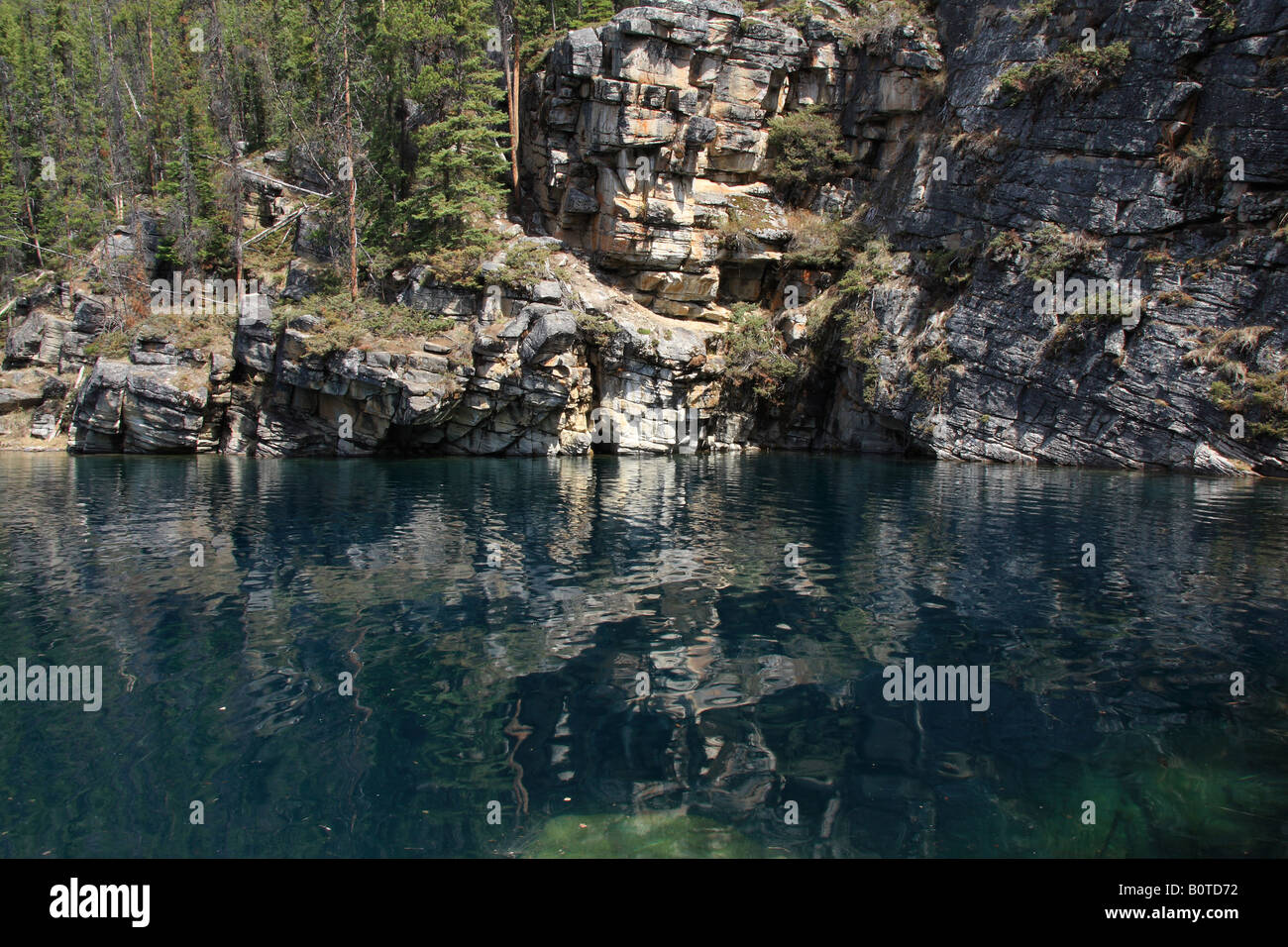 Lago Blu, Jasper Jasper National Park, Alberta Foto Stock