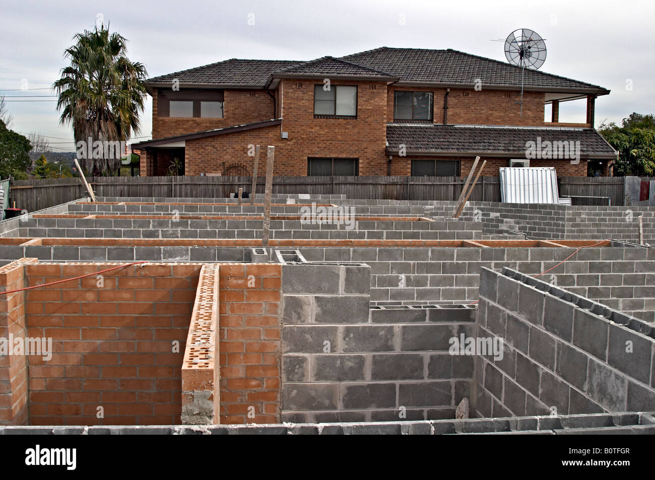 Residenziale urbana costruzione suburbana opere edili Foto Stock