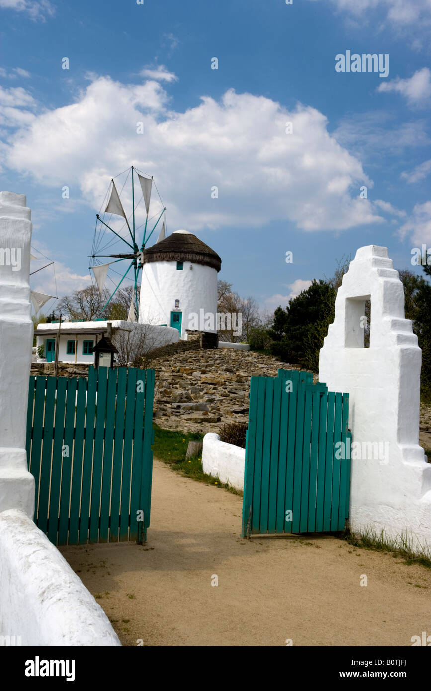 Il mulino a vento di grecia da Mykonos mare Egeo Windmühle aus Mykonos Internationales Wind und Wassermühlenmuseum Gifhorn Germania Foto Stock