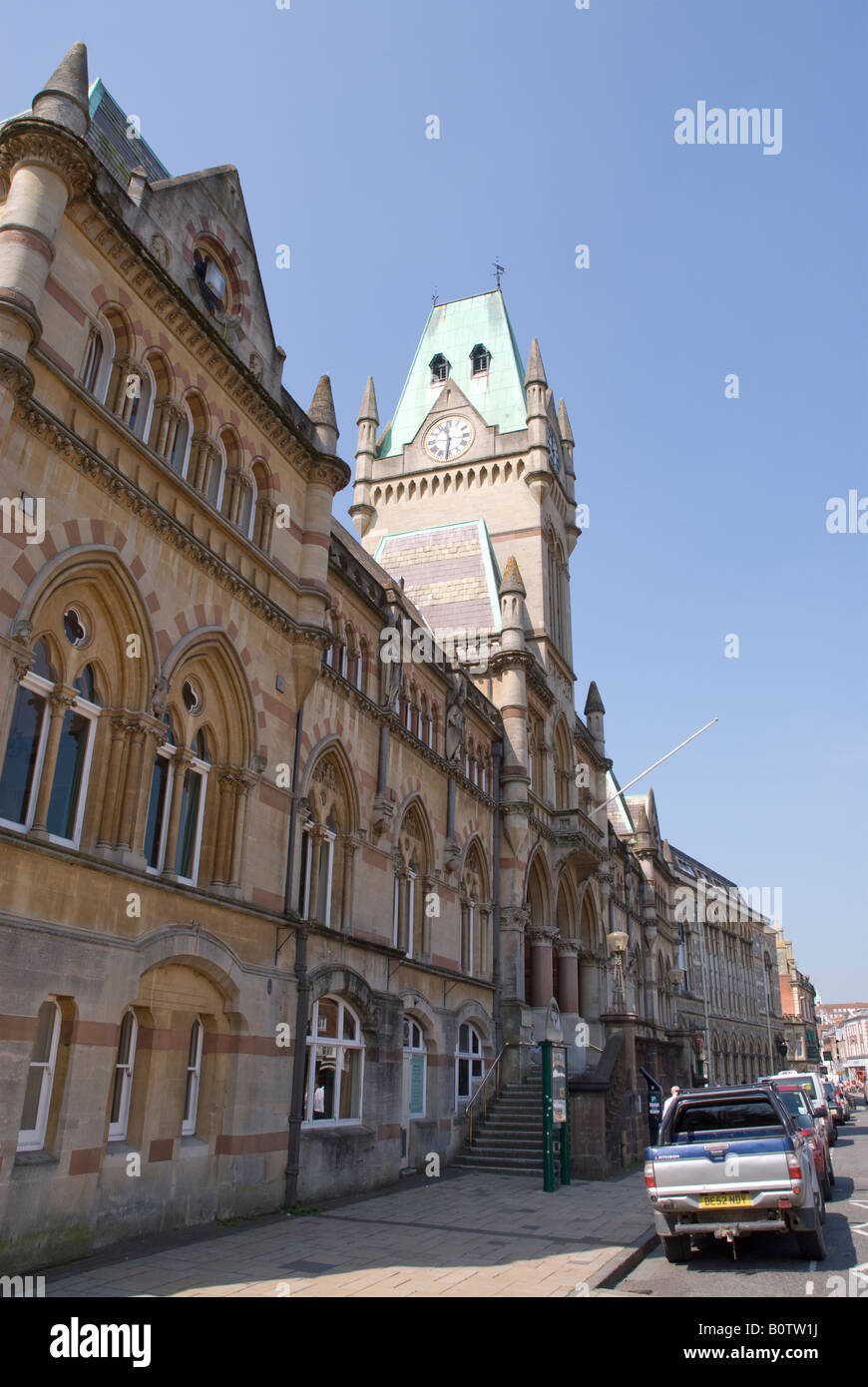 Winchester Guildhall e torre dell'orologio Foto Stock