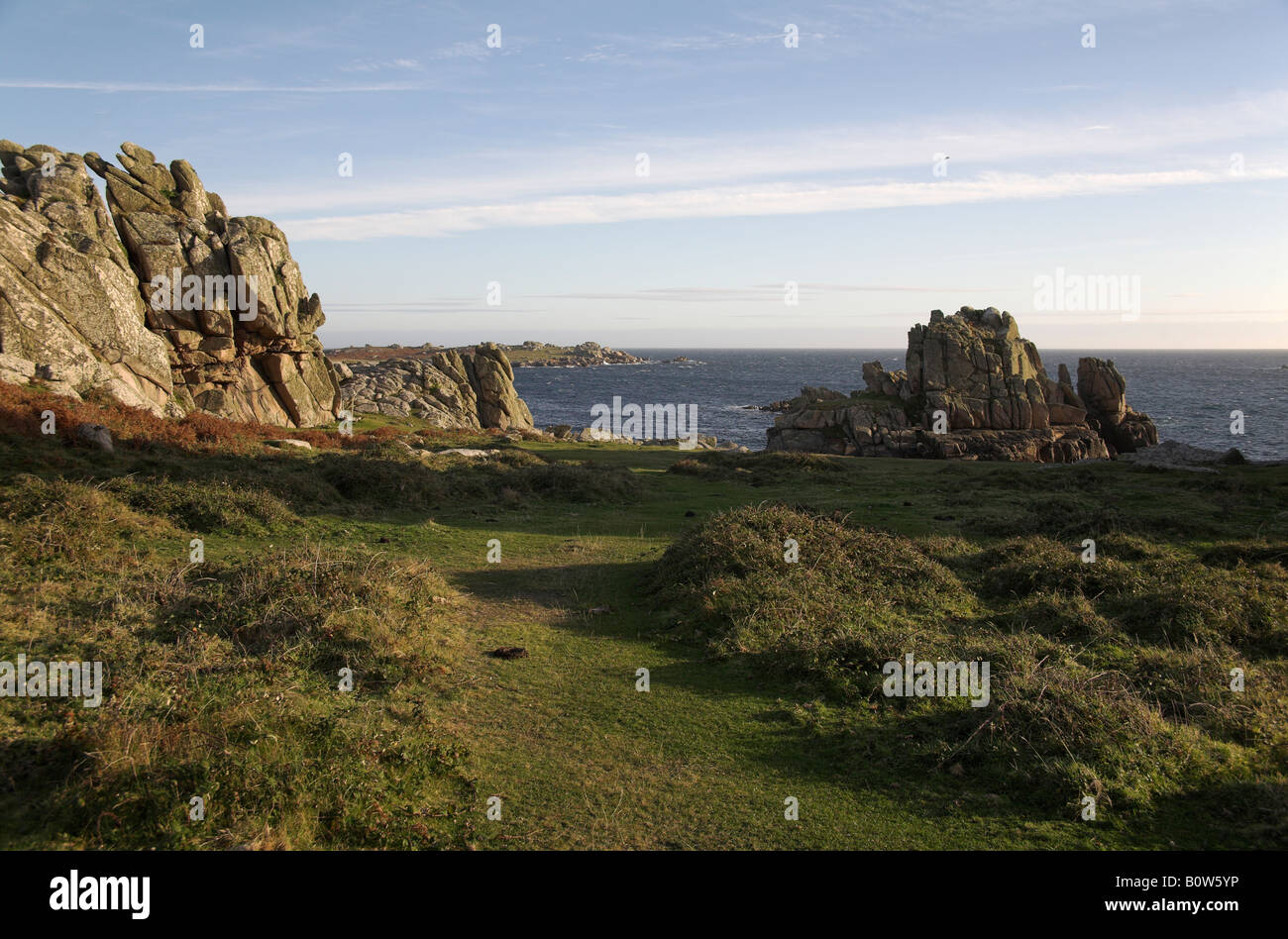 Costa di Sant Agnese Isola di Scilly guardando a sud di Castella verso il basso Foto Stock