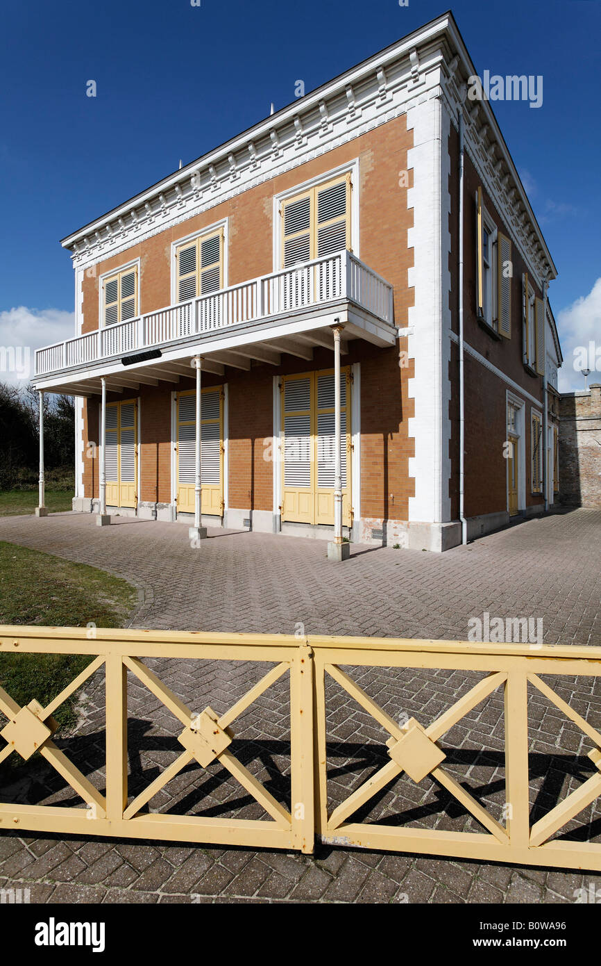 Villa sulla spiaggia, ex residenza di Carmen Sylva, regina della Romania, costruito 1887, Domburg, Walcheren, Zeeland, Paesi Bassi Foto Stock