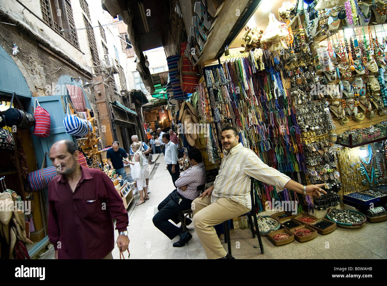 Bazaar di Khan el Khalili al Cairo, Egitto Foto Stock