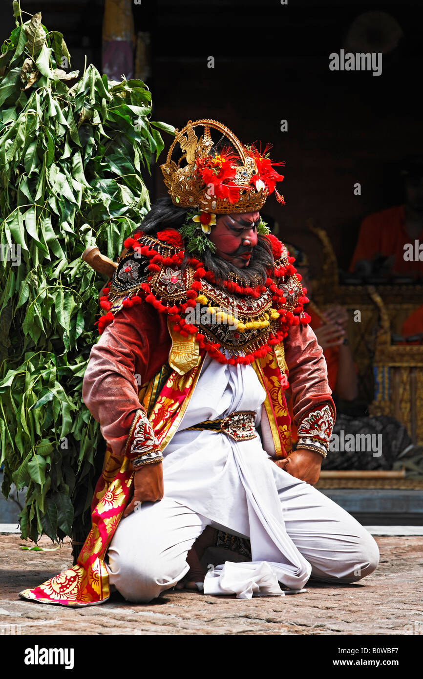 Spettacolo di danza Barong in Gianyar, Bali, Indonesia, Asia Foto Stock