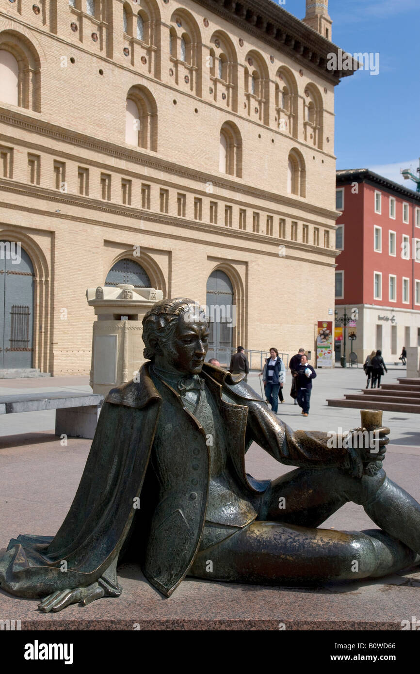 Statua in bronzo, Goya, La Lonja, borsa, Plaza del Pilar di Saragozza, Saragozza, città Expo 2008, Provincia di Aragona, Castil Foto Stock