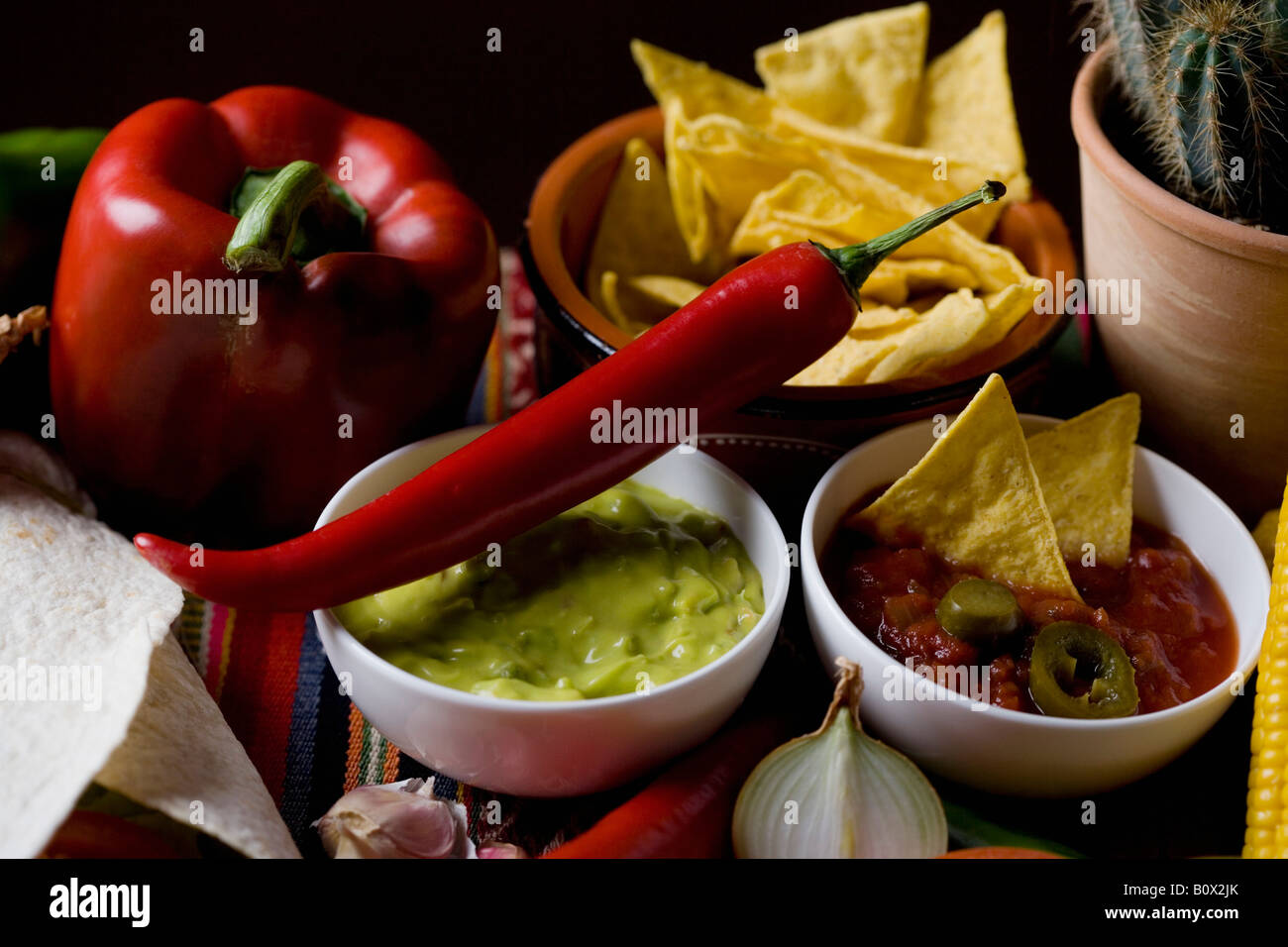 Close up stereotipati di cibo messicano e ingredienti Foto Stock