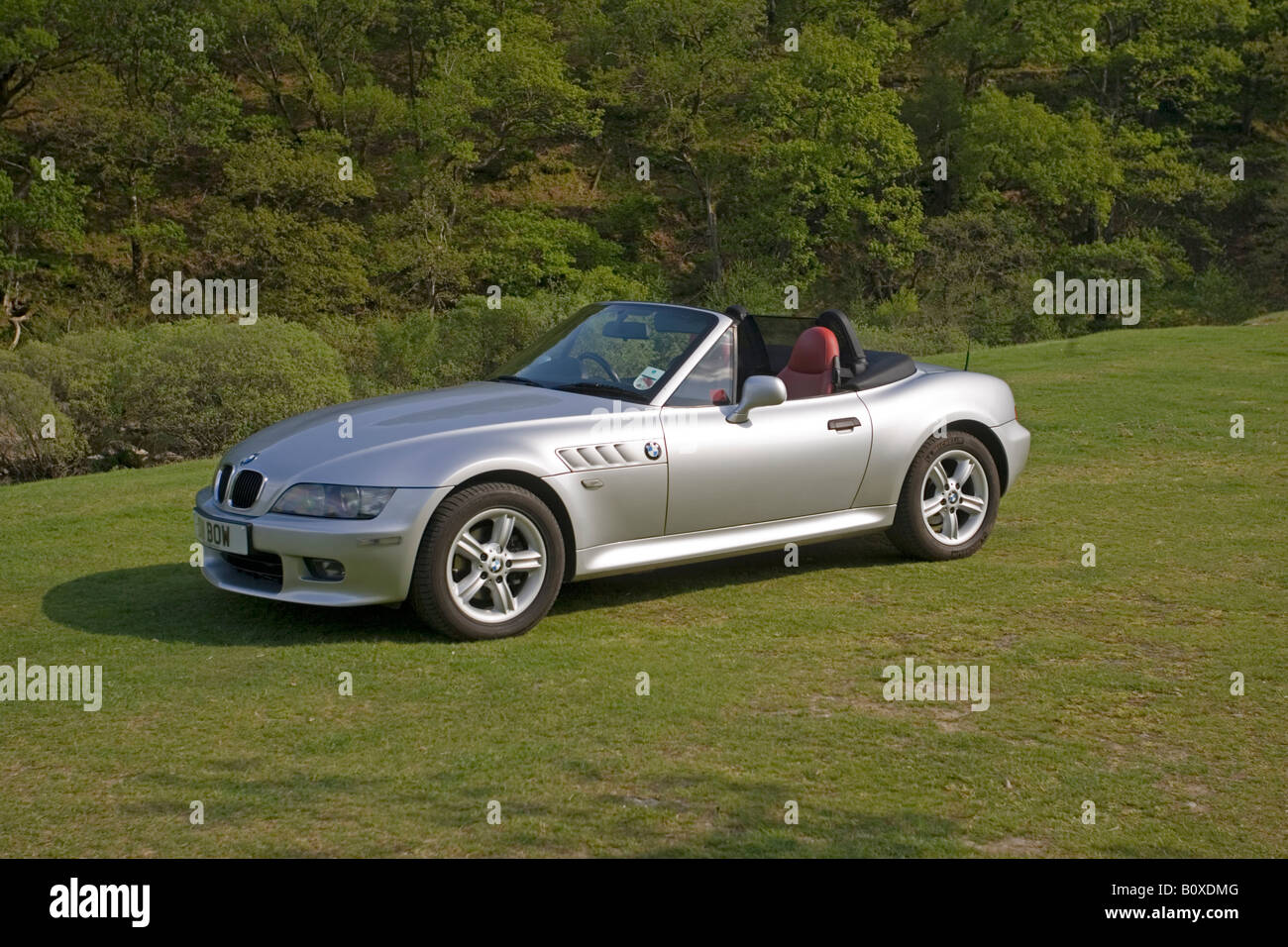 Argento BMX Z3 argento aperto BMX Z3 due seater roadster sport auto campagna gallese REGNO UNITO Foto Stock