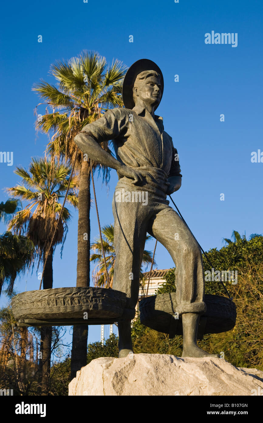 Malaga Costa del Sol Spagna Statua di El Cenachero il venditore di pesce Foto Stock