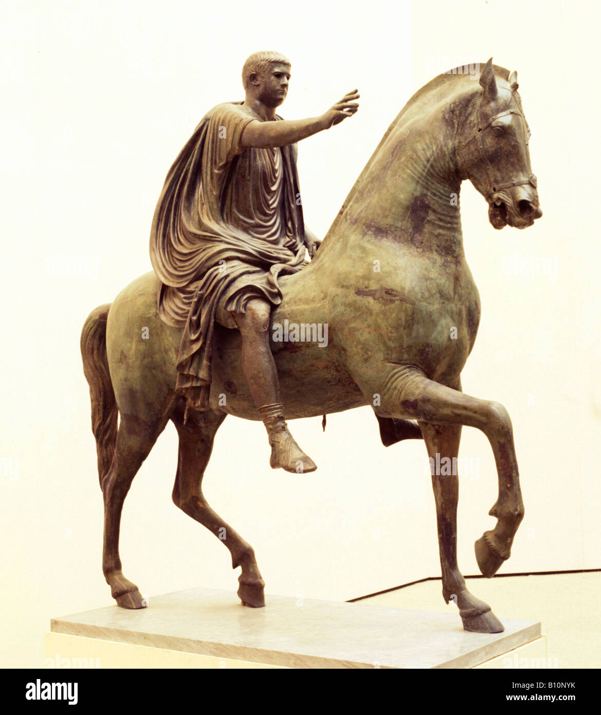Caligola statua equestre in bronzo. 1 ° secolo. Pompei. Italia Foto Stock