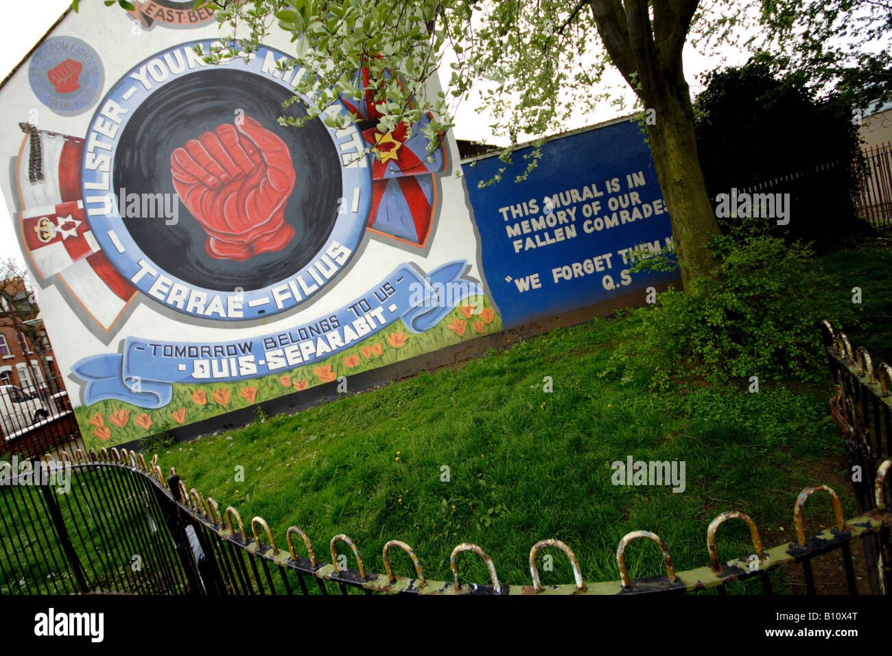 Murale dipinto da lealisti protestanti in East Belfast Irlanda del Nord Foto Stock