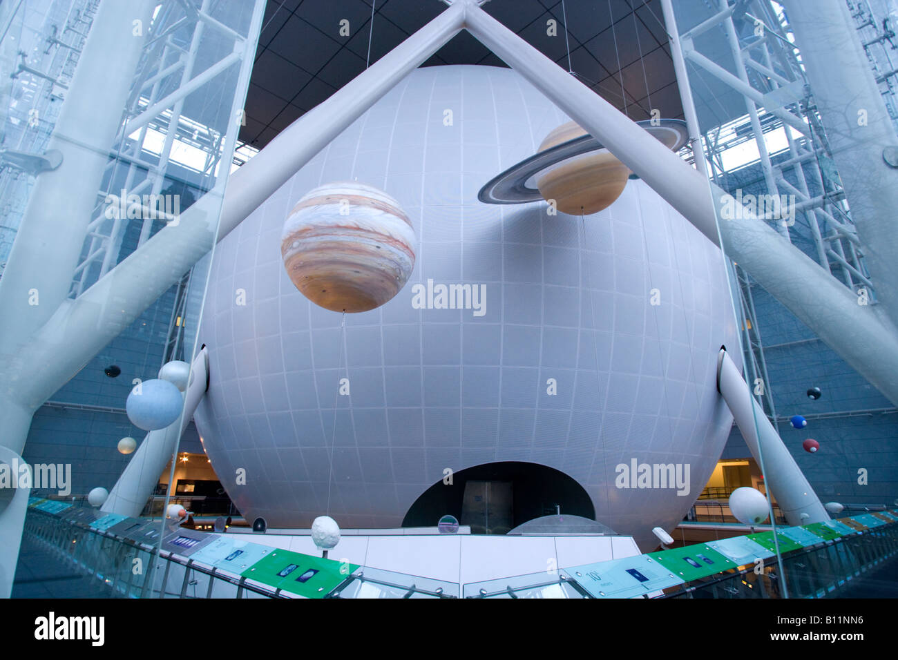 HAYDEN PLANETARIUM ROSE CENTER (©JAMES STEWART POLSHEK 2000) AMERICAN MUSEUM OF NATURAL HISTORY MANHATTAN NEW YORK CITY USA Foto Stock