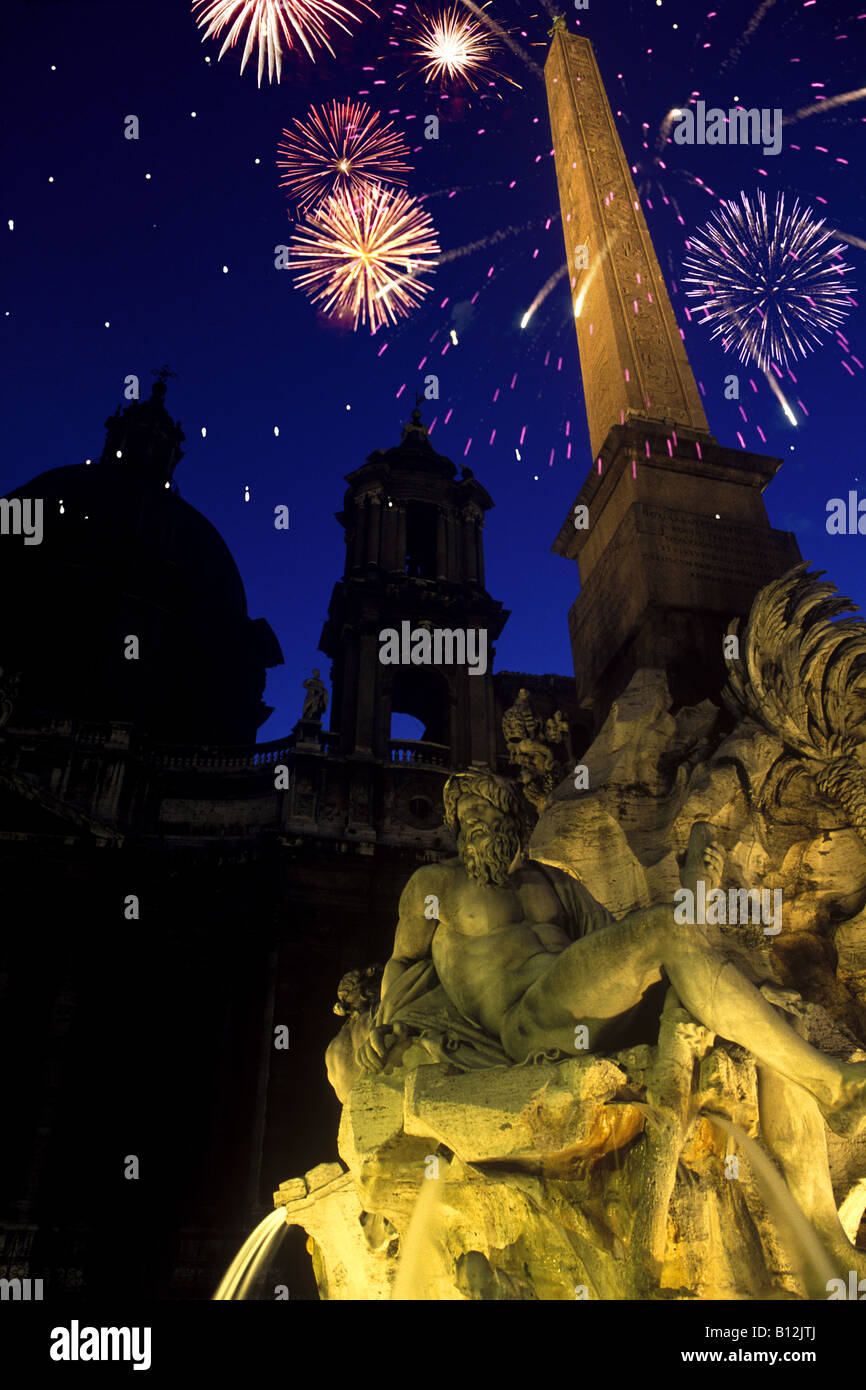 La Fontana dei Quattro Fiumi PIAZZA NAVONA Roma Italia Foto Stock