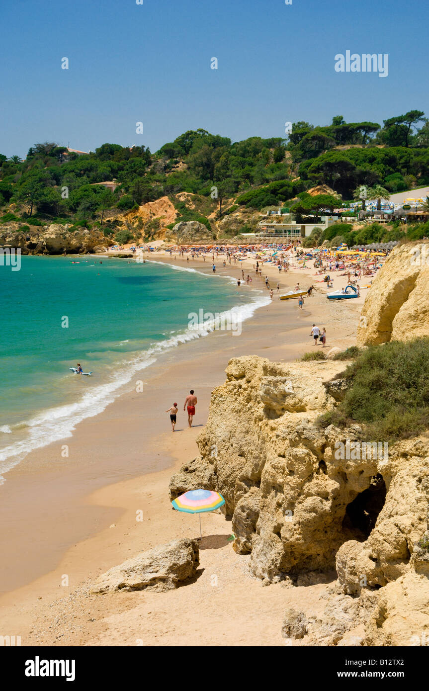 Il Portogallo Algarve, Praia da Oura Beach nei pressi di Albufeira Foto Stock