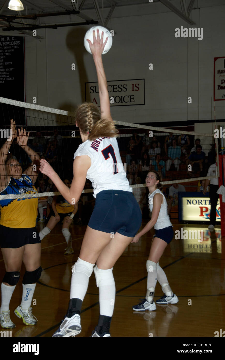 Ragazze pallavolo gioco in Maryland, Foto Stock