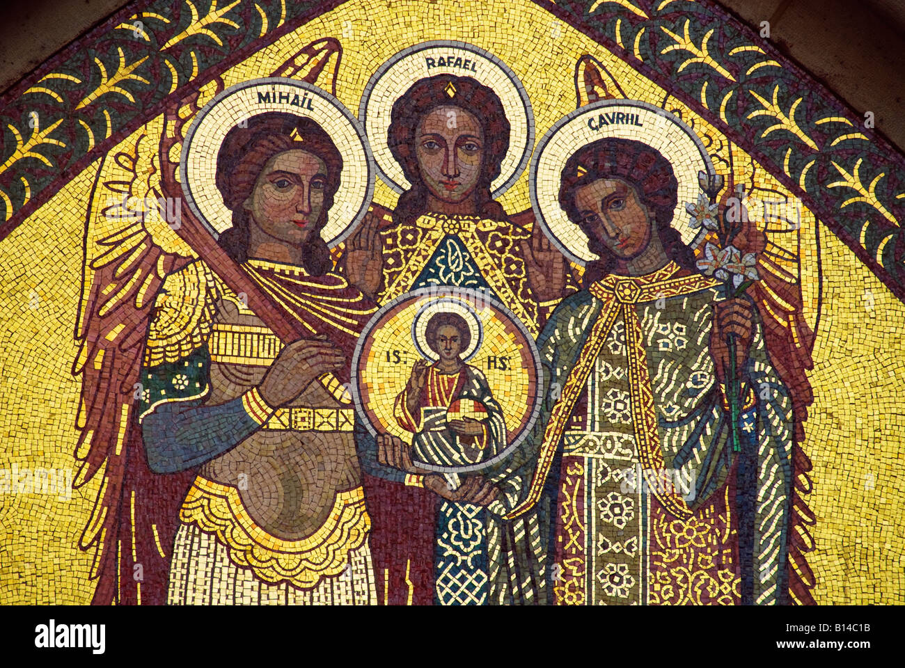 Mosaico cattedrale murale a Parigi di tre Angeli arch Foto Stock