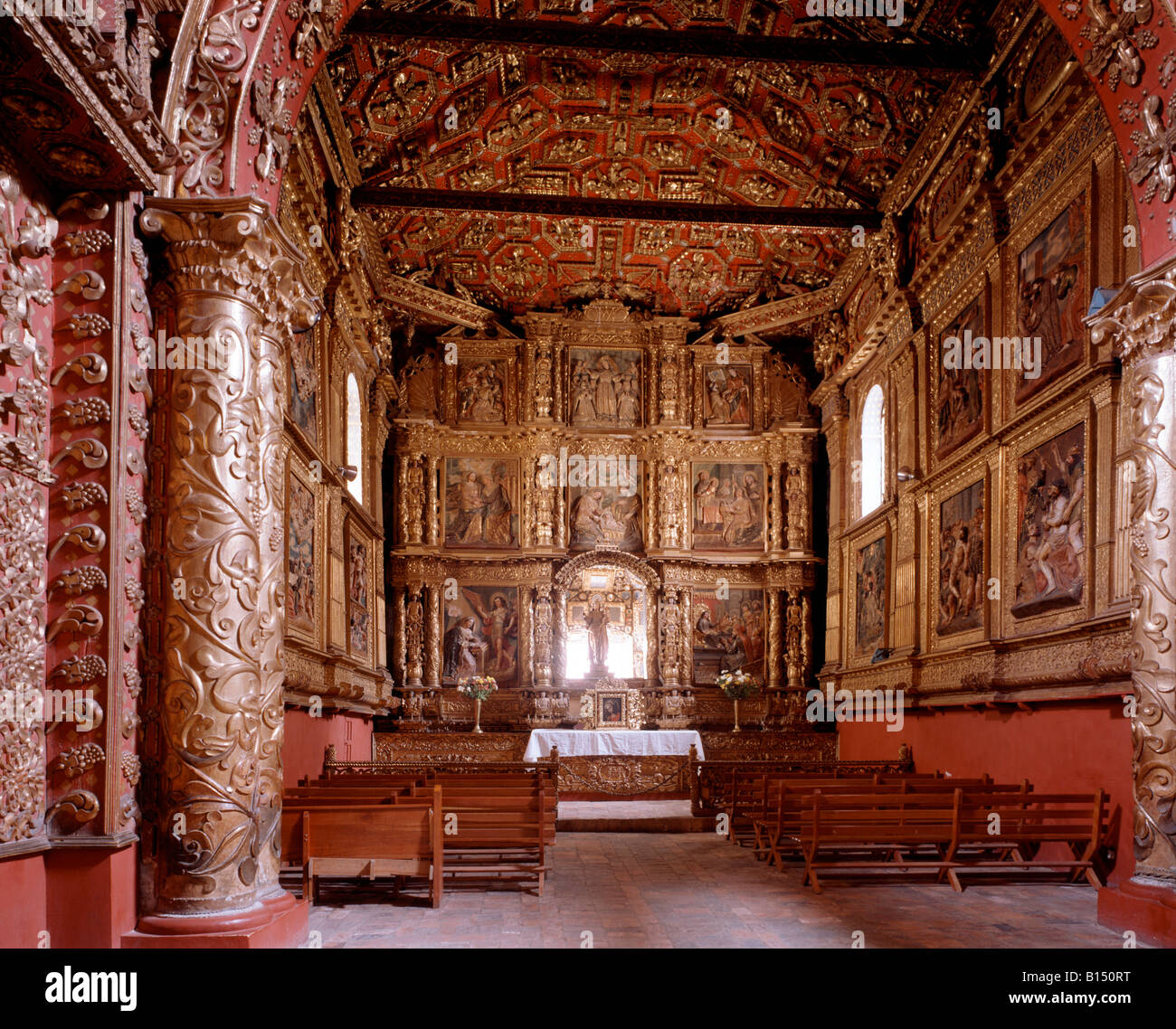 Tunja, Monasterio de Santo Domingo, Capilla del Rosario, Altarbereich Foto Stock