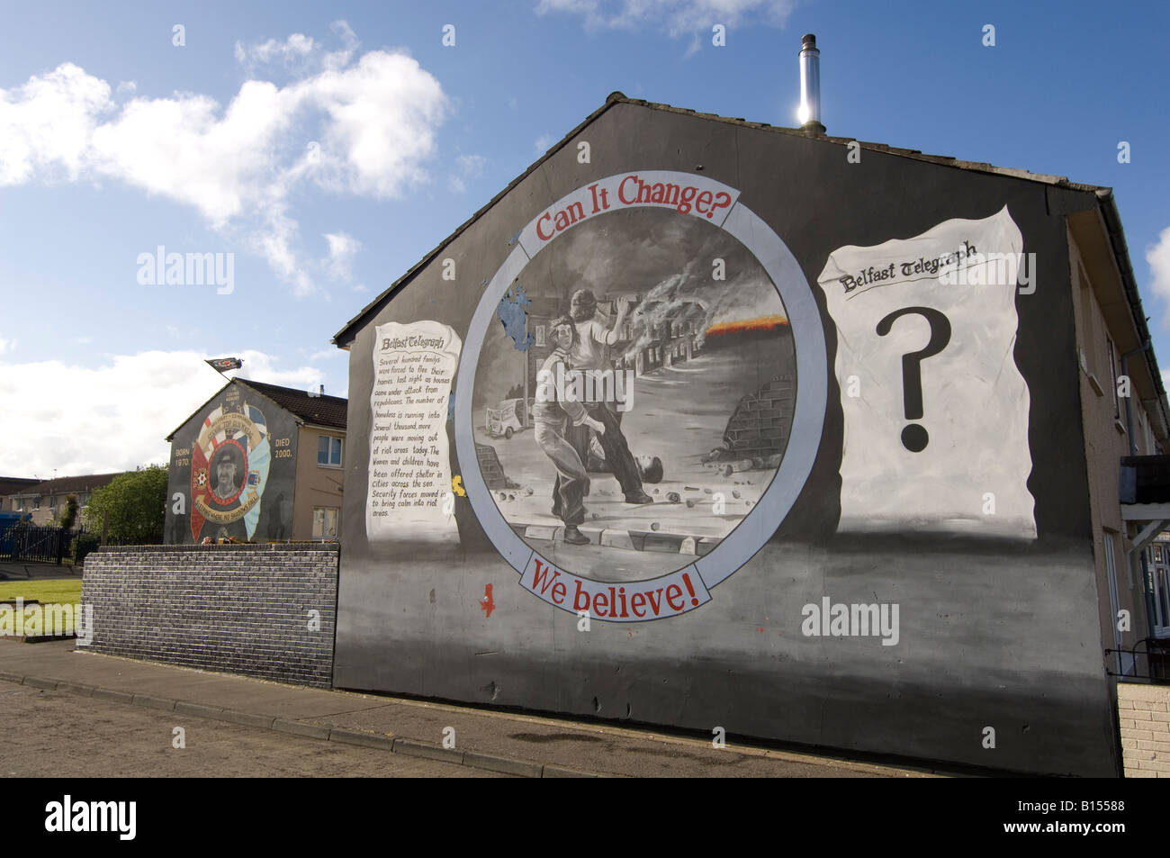 Lealisti murali settaria Shankill Road Belfast Irlanda del Nord Foto Stock