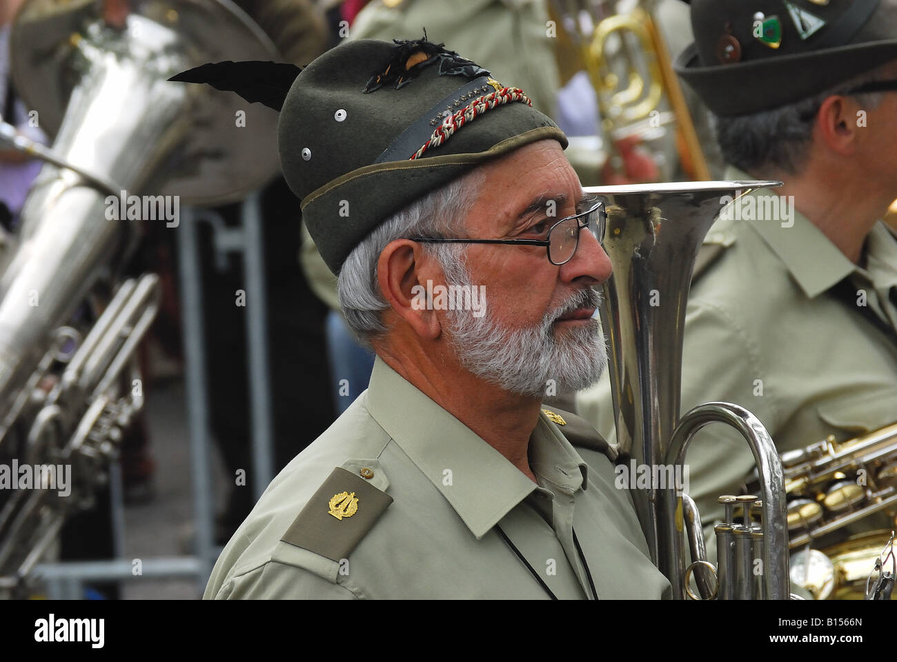 81.Alpini Raduno Nazionale 9-10-11 Maggio 2008,Bassano del Grappa Italia.i veterani della banda musicale Foto Stock