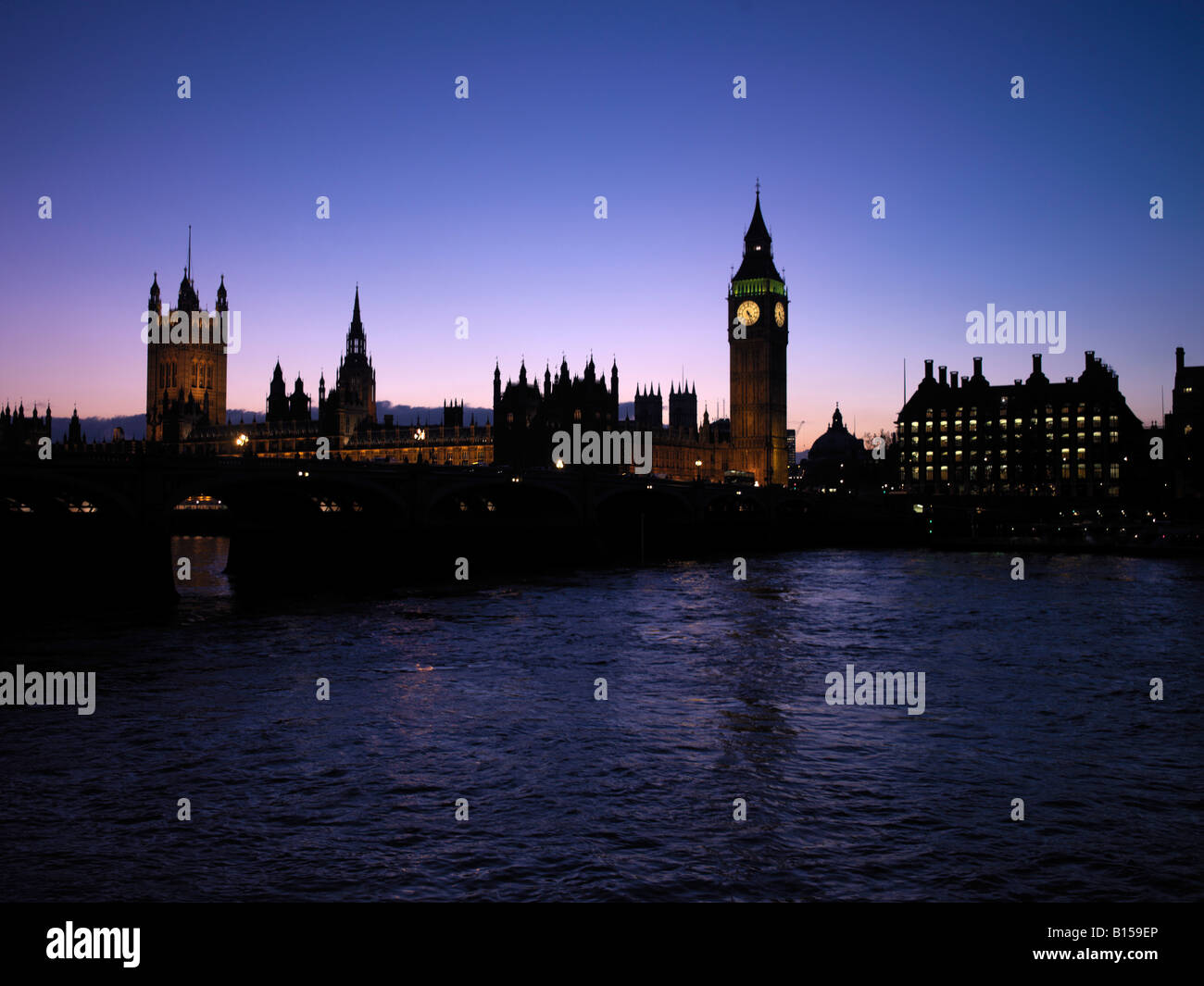 Le Case del Parlamento al crepuscolo Foto Stock