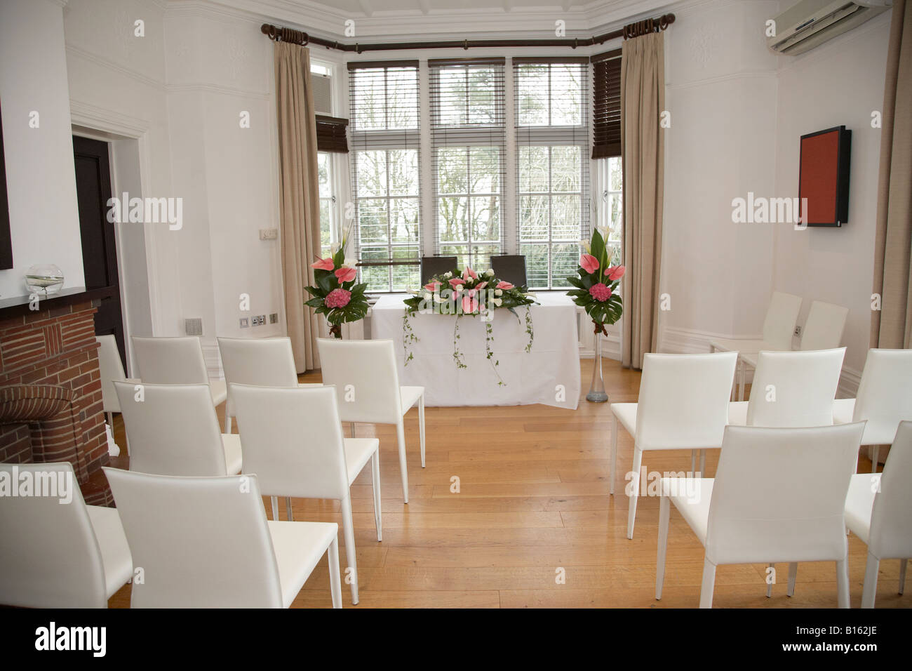 Cerimonia di nozze camera in attesa per la sposa e lo sposo per arrivare Foto Stock