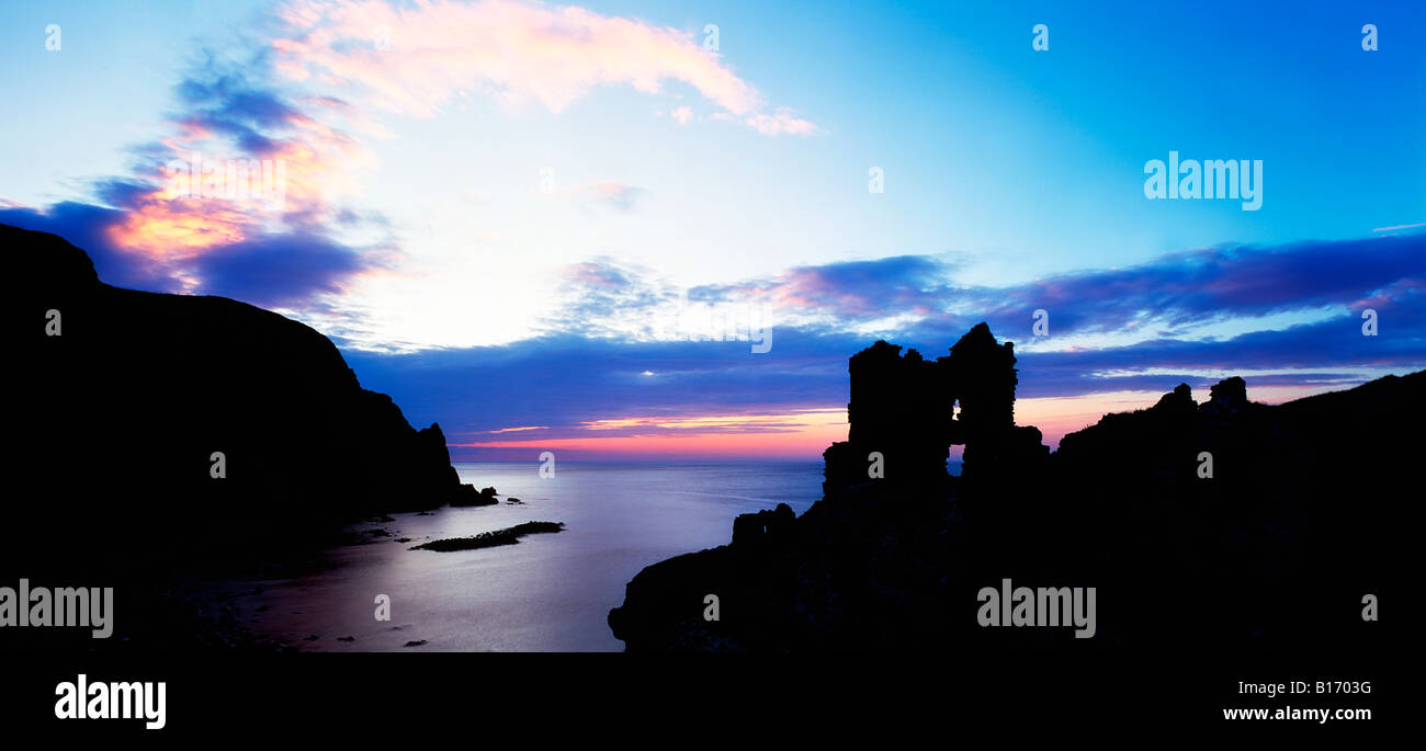 Kinbane Castle, nella contea di Antrim, Irlanda Foto Stock