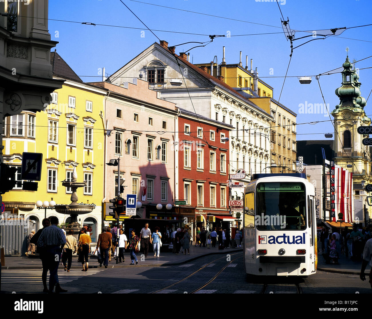 Linz e tram immagini e fotografie stock ad alta risoluzione - Alamy