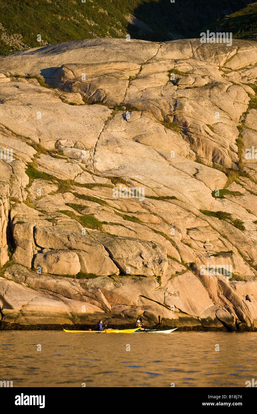 Mattina kayak a Capo La Hune, Terranova, Canada. Foto Stock