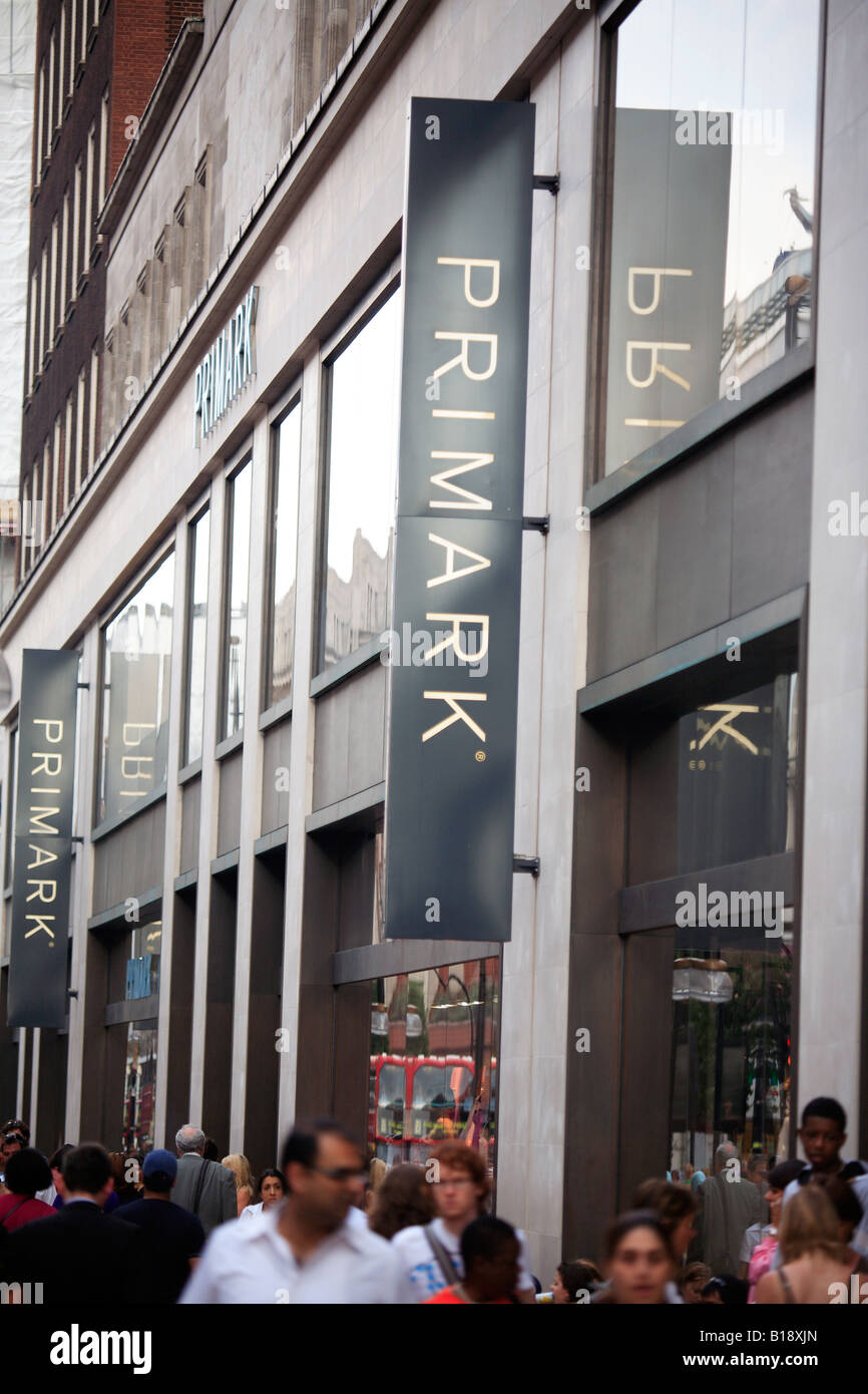 Regno Unito central London w1 oxford street flagship primark store a marble arch Foto Stock