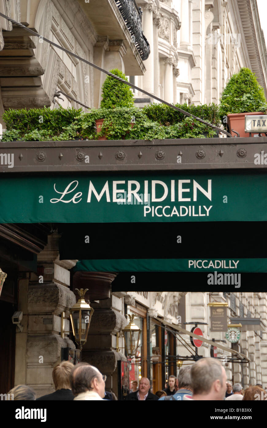 L'esterno dell'Hotel Le Meridien Piccadilly Londra Inghilterra Foto Stock