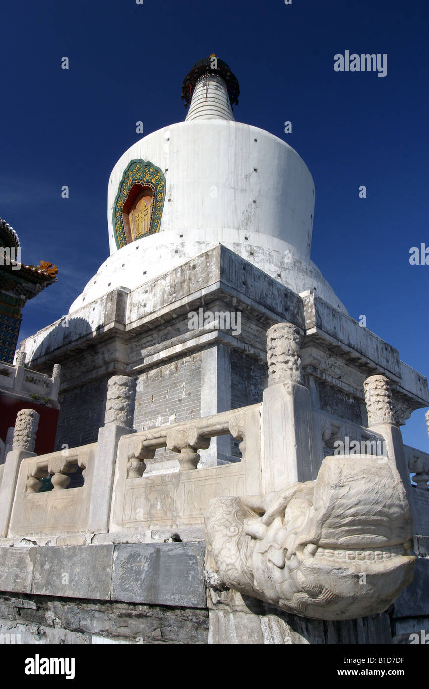 Cina Pechino Lamaism tempio torre bianca viaggi tour polusion aria città capitale di sabbia di antiquariato cinese antica storia ti Foto Stock