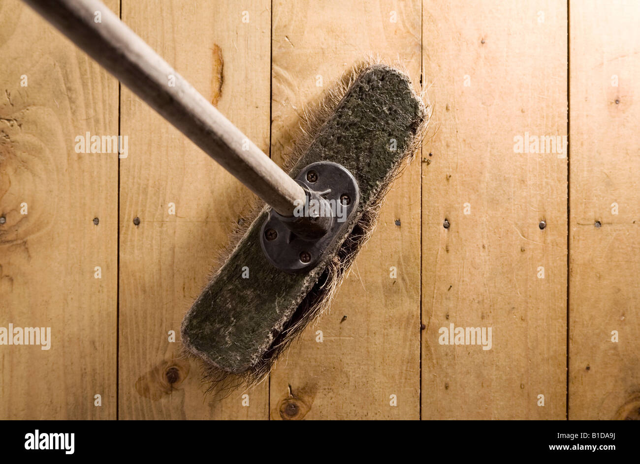 Pulire il pavimento immagini e fotografie stock ad alta risoluzione - Alamy