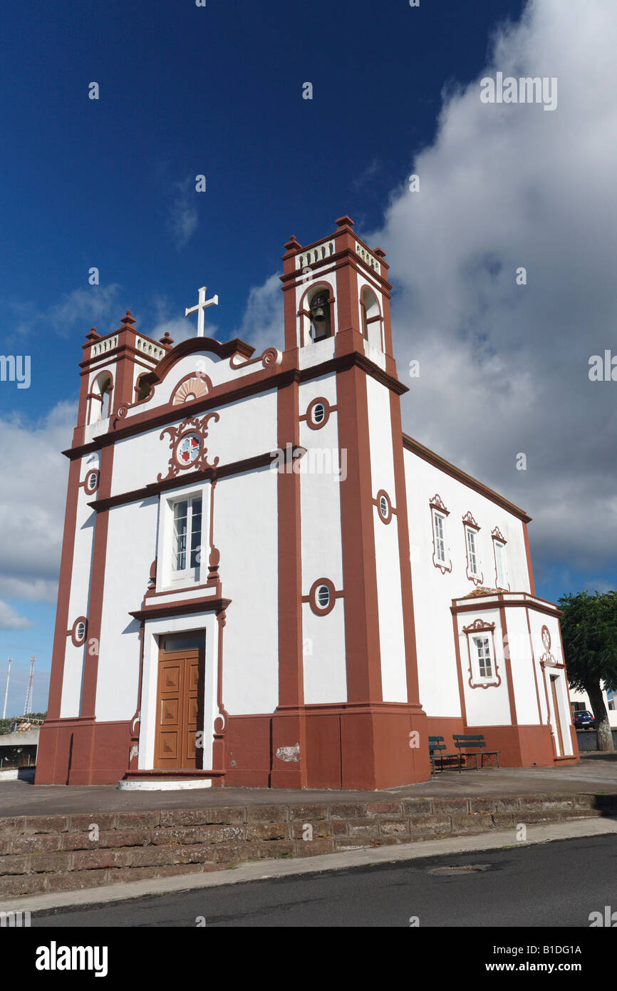 Il Santo Antao chiesa della città di Vila do Porto, Santa Maria island, Azzorre, Portogallo Foto Stock