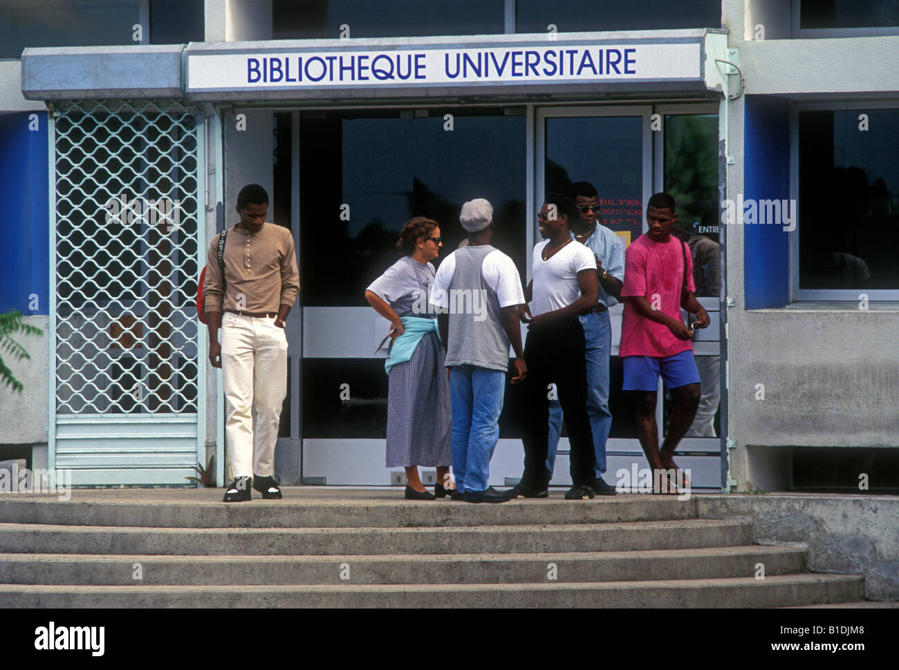 Gli studenti, biblioteca, bibliotheque universitaire, Fouillole University, Universite de Fouillole, Pointe-à-Pitre, Guadalupa Foto Stock