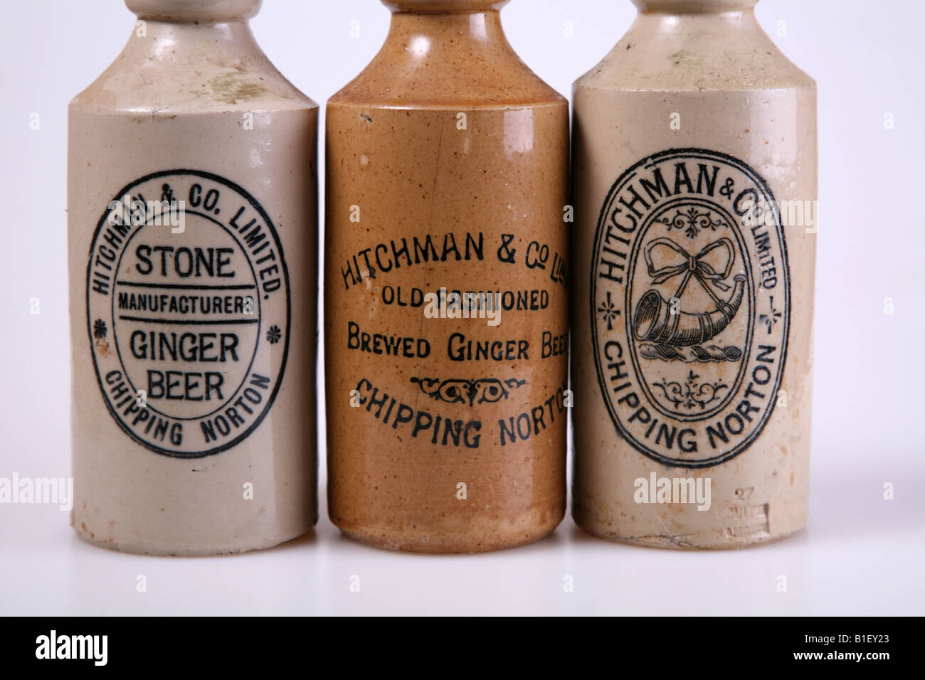 [Ceramica bottiglie] vecchio contenitore [zenzero birra] Foto Stock